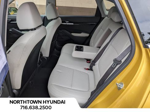 Used 2023 Kia Seltos SX w/ SX Sunroof Package AWD/4WD image 35