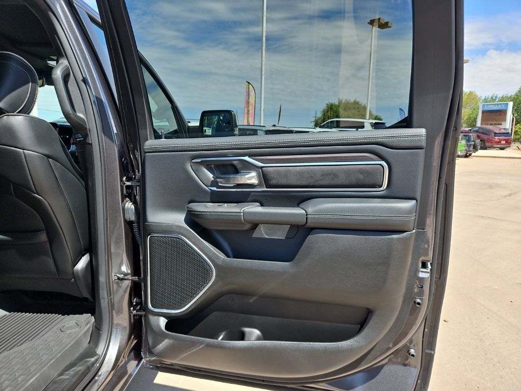 New 2026 RAM 1500 Laramie w/ Sport Appearance Package AWD/4WD image 16