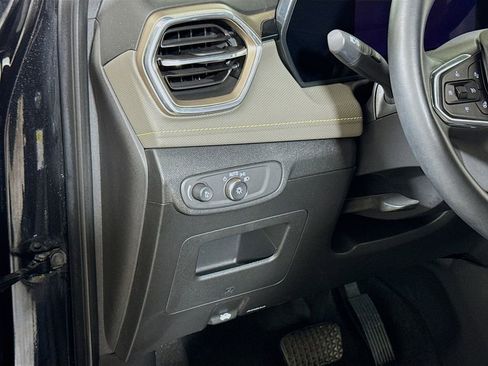 Certified 2024 Chevrolet TrailBlazer ACTIV w/ Convenience Package FWD image 8
