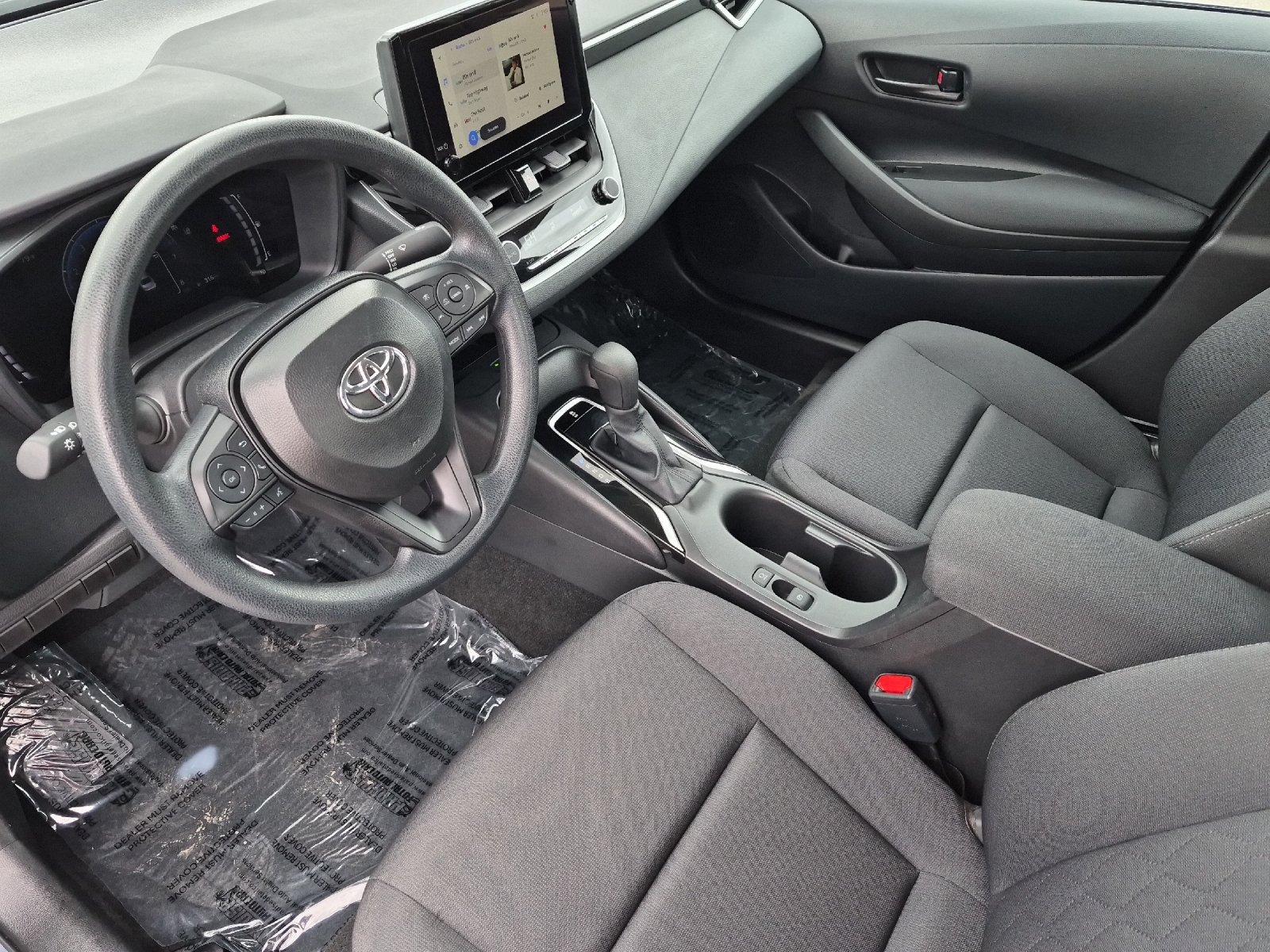 Used 2026 Toyota Corolla LE w/ LE Premium Package FWD image 9