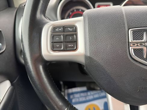 Used 2020 Dodge Journey SE w/ SE Popular Equipment Group image 30