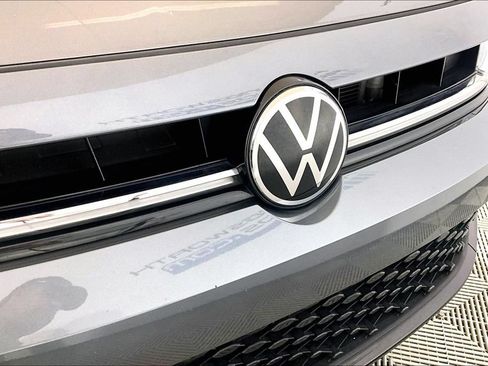 Used 2025 Volkswagen Jetta Sport FWD image 23