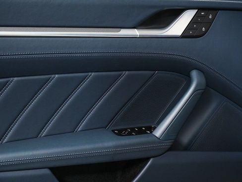 Certified 2024 Porsche 911 Turbo image 6