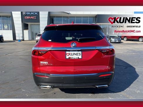 Used 2024 Buick Enclave Premium image 8