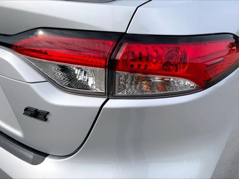 Used 2026 Toyota Corolla SE FWD image 30