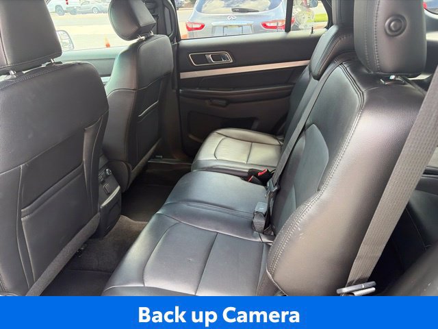Used 2016 Ford Explorer XLT w/ Equipment Group 202A FWD image 10