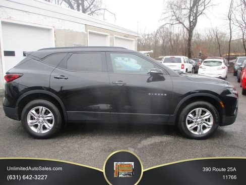 Used 2020 Chevrolet Blazer LT FWD image 3