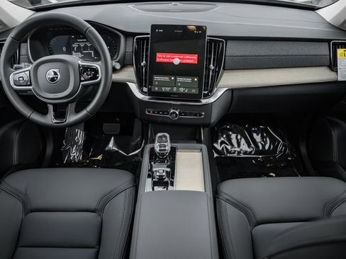 New 2026 Volvo XC90 B6 Plus w/ Protection Package Premier image 21