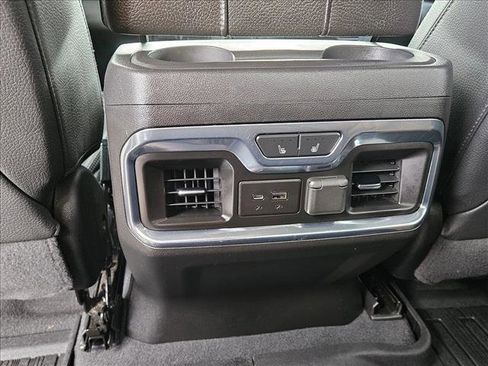 Used 2021 GMC Sierra 3500 Denali w/ Denali Ultimate Package AWD/4WD image 17