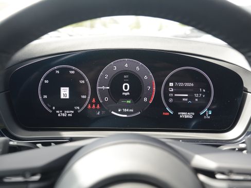 Certified 2025 Porsche Cayenne S AWD/4WD image 20
