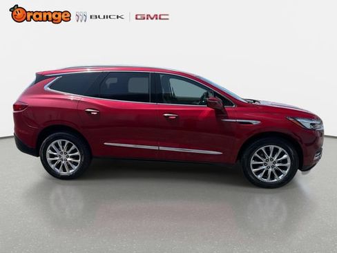 Used 2021 Buick Enclave Essence w/ Sound and Sites Package FWD image 2