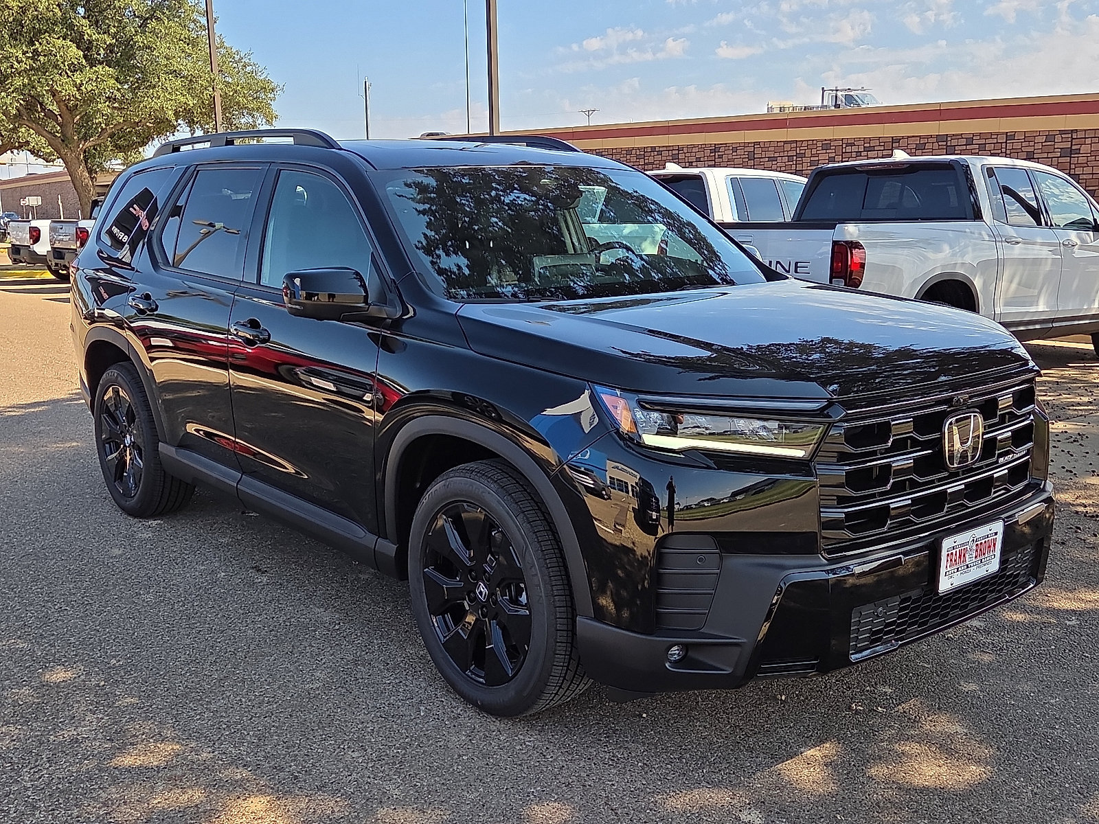 New 2026 Honda Pilot Black Edition image 5