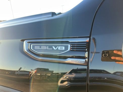 Used 2021 GMC Sierra 1500 AT4 image 13