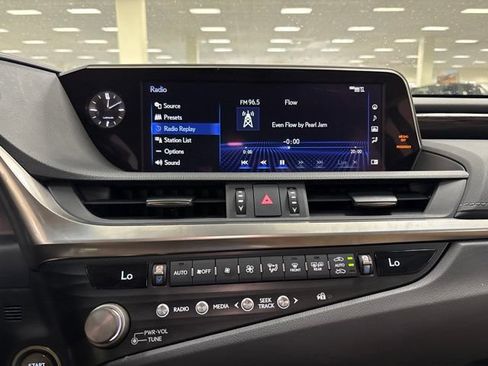 Used 2021 Lexus ES 250 w/ Premium Package AWD/4WD image 20