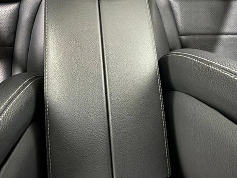 Used 2022 Mercedes-Benz GLC 300 4MATIC image 39