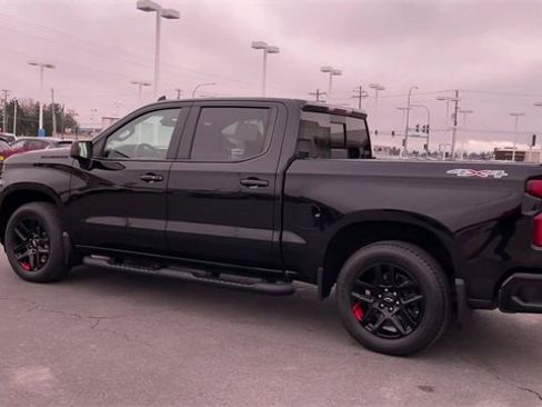 Used 2022 Chevrolet Silverado 1500 RST w/ Redline Edition image 7