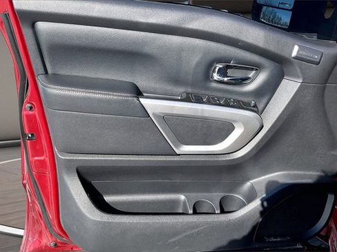 Certified 2018 Nissan Titan PRO-4X w/ Pro-4x Convenience Package image 20