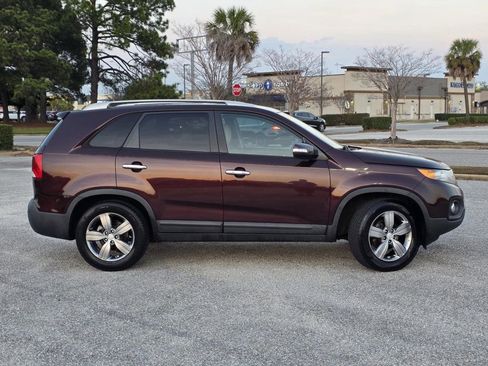 Used 2013 Kia Sorento EX image 32