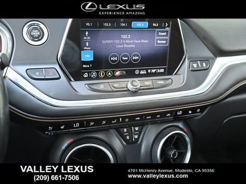 Used 2020 Chevrolet Blazer Premier FWD image 15