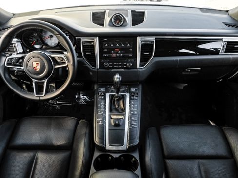 Used 2017 Porsche Macan S image 14