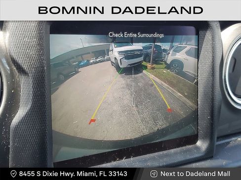 Used 2022 Jeep Wrangler Unlimited Sahara image 22