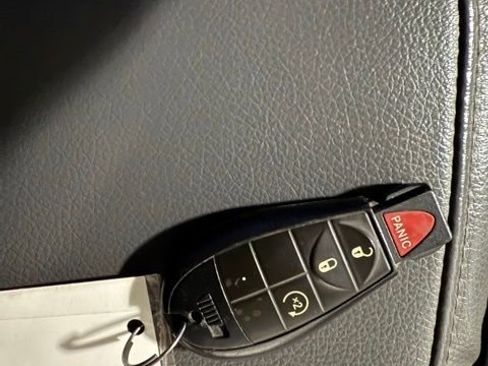 Used 2017 RAM 1500 Outdoorsman image 39