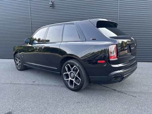 Used 2023 Rolls-Royce Cullinan Black Badge w/ Driver's Package AWD/4WD image 31