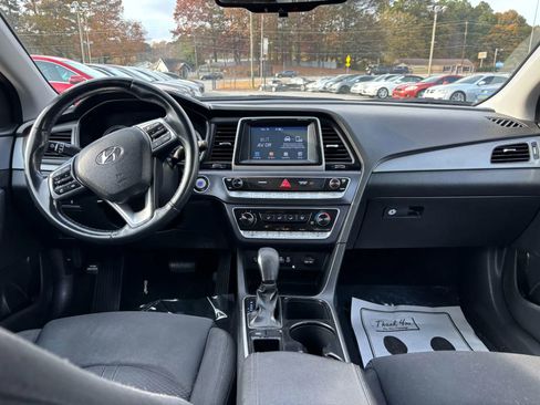 Used 2018 Hyundai Sonata SEL image 16