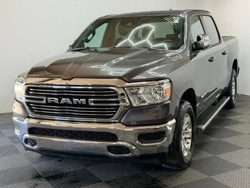 Used 2024 RAM 1500 Laramie AWD/4WD image 6