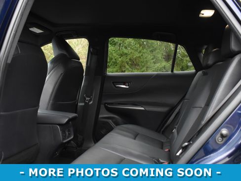 Used 2021 Toyota Venza Limited image 9