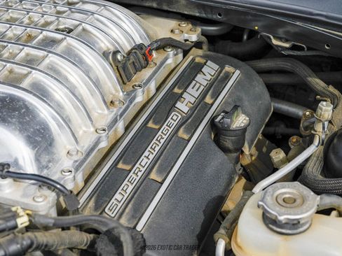 Used 2016 Dodge Challenger SRT Hellcat image 24