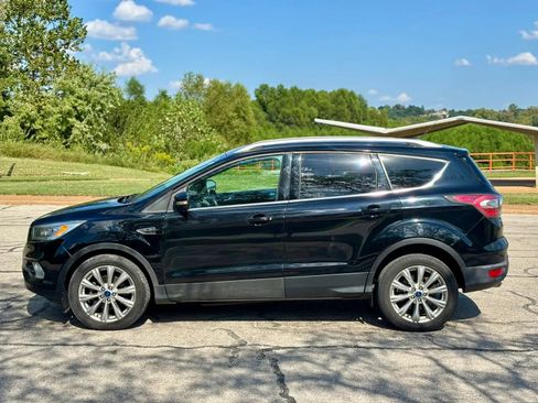 Used 2017 Ford Escape Titanium FWD image 12