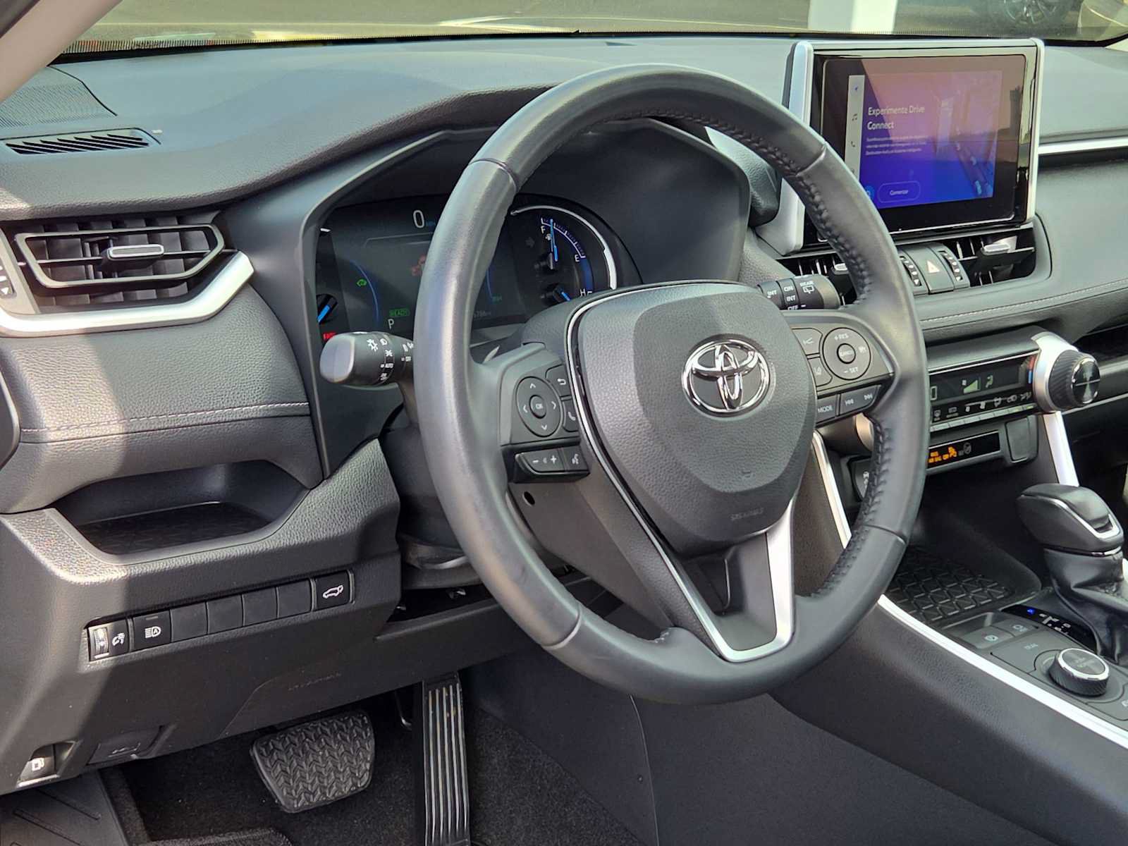 Certified 2025 Toyota RAV4 XLE Premium AWD/4WD image 10