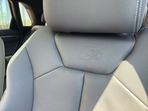 Used 2023 Audi Q3 2.0T Premium Plus image 30