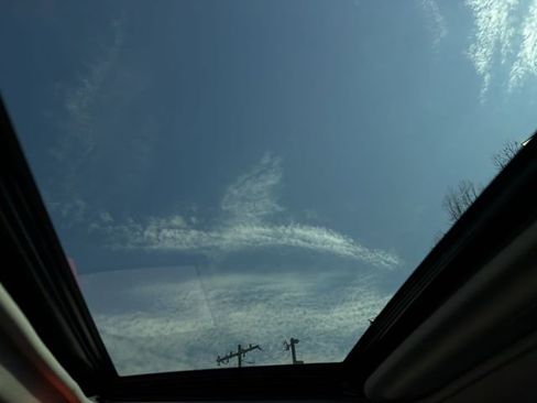 Used 2020 Toyota RAV4 Limited image 24