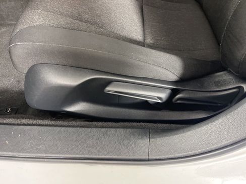 Certified 2023 Honda Accord LX image 20