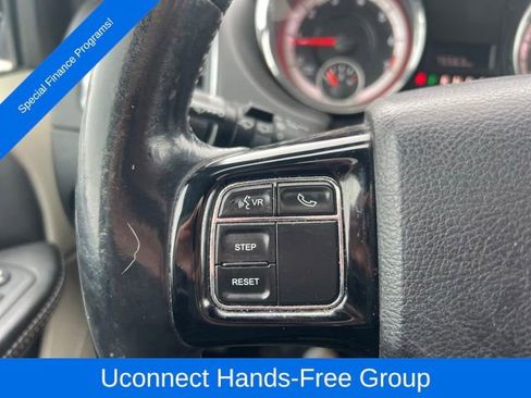 Used 2018 Dodge Grand Caravan SXT image 14