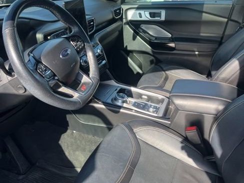 Used 2022 Ford Explorer ST w/ Equipment Group 401A AWD/4WD image 6