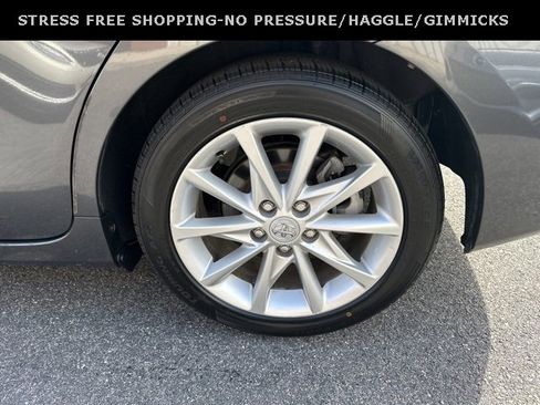 Used 2013 Toyota Prius V Five image 6