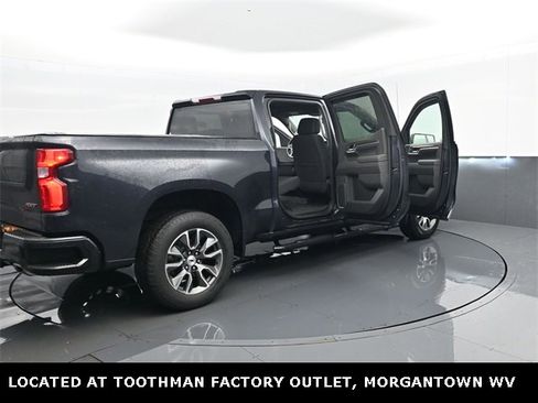 Used 2022 Chevrolet Silverado 1500 RST image 29