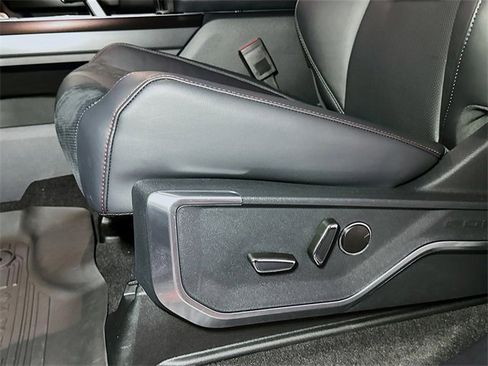 New 2025 Ford F150 Raptor image 16