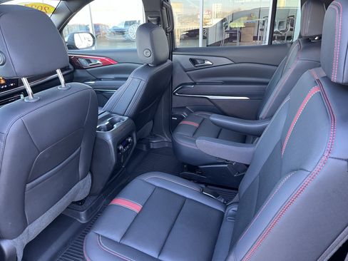 Used 2024 Chevrolet Traverse RS w/ LPO, Floor Liner Package image 5
