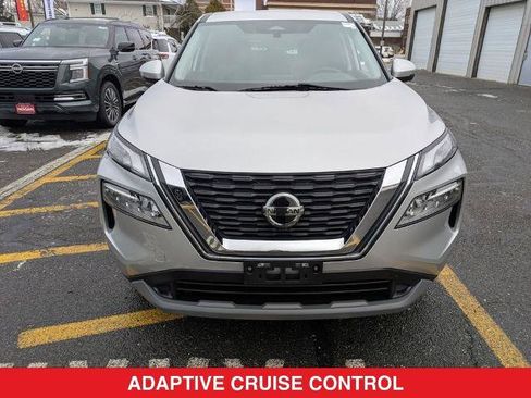 Certified 2021 Nissan Rogue SV image 9