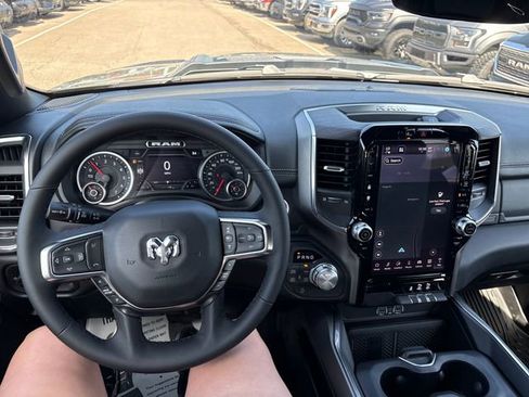 New 2026 RAM 1500 Laramie AWD/4WD image 10