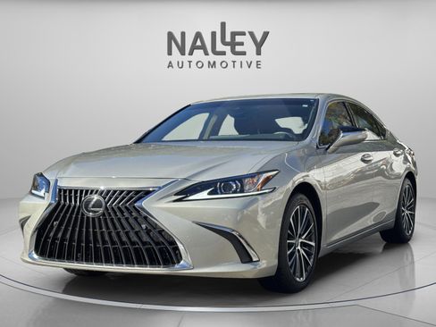Used 2025 Lexus ES 300h w/ Premium Package image 1