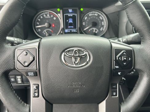 Certified 2023 Toyota Tacoma TRD Off-Road image 43