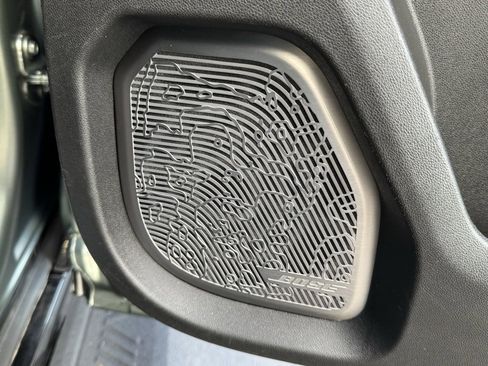 Used 2024 GMC Hummer EV 3X image 30