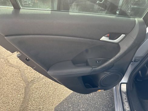 Used 2011 Acura TSX Sedan image 34