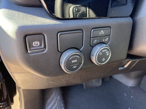 New 2026 Chevrolet Silverado 1500 LT image 19