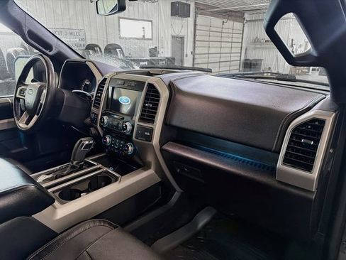 Used 2018 Ford F150 Lariat w/ Equipment Group 501A Mid AWD/4WD image 12